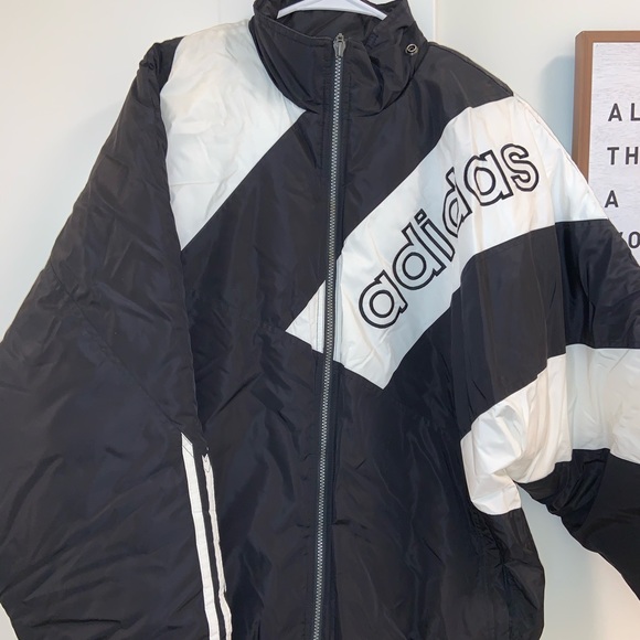 Vintage Adidas 3 Stripe Puffer Jacket Size L - Picture 2 of 8